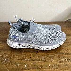 Skechers Womens Glide Step 149328 Gray Casual Shoes Sneakers Size 8.5